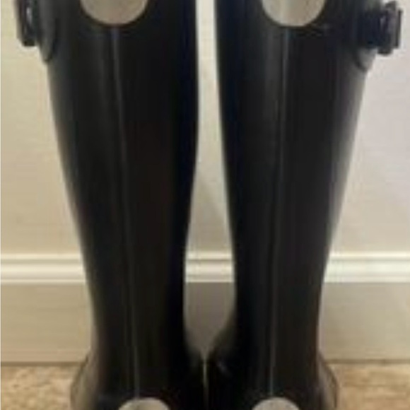 Hunter Big Kids Original Rain Boot; sz4, black - Picture 2 of 4
